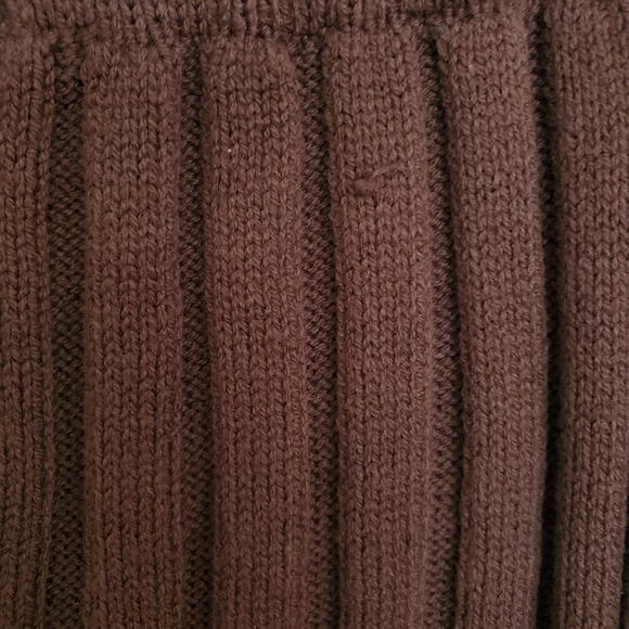 Sweater Knit Flare Pants - Picture 4 of 6